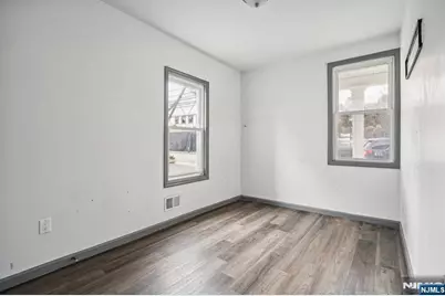 143 Valley Road 1R #1R, Montclair, NJ 07042 - Photo 9