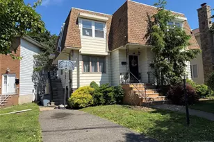 133 Jay Ave 2nd, Lyndhurst Township, NJ 07071 - Photo 1