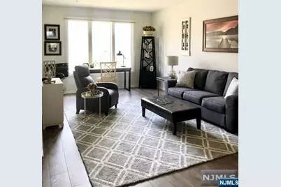570 Glasmere Road, Mahwah, NJ 07430 - Photo 3