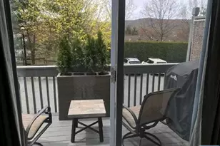 570 Glasmere Rd, Mahwah, NJ 07430 - Photo 13