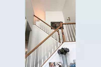 570 Glasmere Road, Mahwah, NJ 07430 - Photo 15