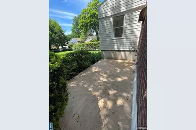 544 Oritani Place, Teaneck Township, NJ 07666 - Photo 19