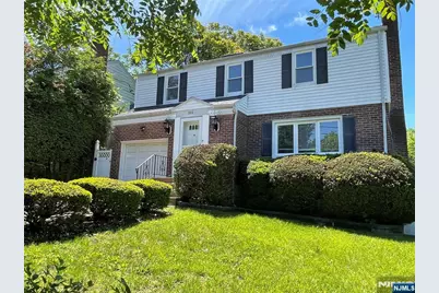 544 Oritani Place, Teaneck Township, NJ 07666 - Photo 21