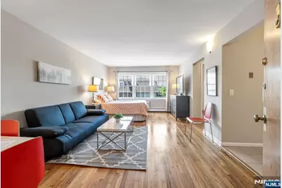 565 Grove Street 10 #10, Clifton, NJ 07013 - Photo 5