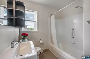 565 Grove Street 10, Clifton, NJ 07013 - Photo 17