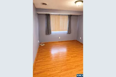 135 Westminster Place, Lodi, NJ 07644 - Photo 3