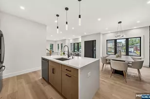 887 Linden Ave, Ridgefield, NJ 07657 - Photo 17