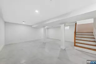 887 Linden Ave, Ridgefield, NJ 07657 - Photo 45