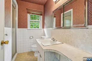 188 Charlotte Pl, Englewood Cliffs, NJ 07632 - Photo 25