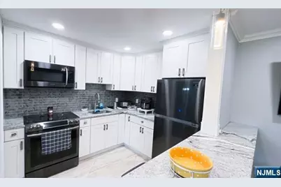 15 Cottage 3A #3A, Midland Park, NJ 07432 - Photo 1