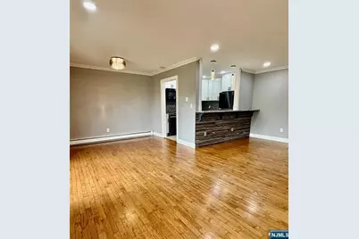 15 Cottage 3A #3A, Midland Park, NJ 07432 - Photo 3