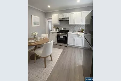 108-110 Vassar Avenue, Newark, NJ 07112 - Photo 5