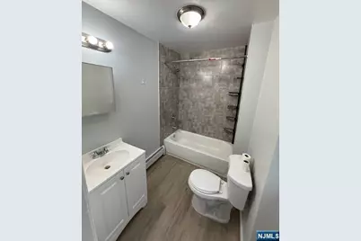 108-110 Vassar Avenue, Newark, NJ 07112 - Photo 15