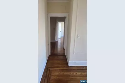 411 Highland Avenue B4 #B4, Palisades Park, NJ 07650 - Photo 3