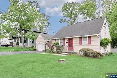 12 Beverly Lane, Waldwick, NJ 07463 - Photo 37