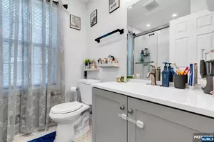 19 Clarion Ln 201, Newark, NJ 07103 - Photo 15
