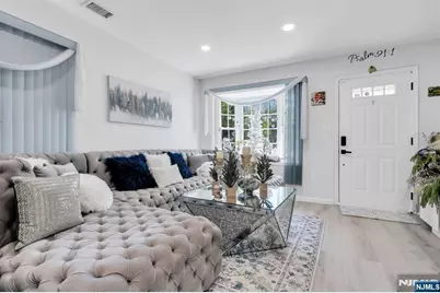 19 Clarion Lane 201 #201, Newark, NJ 07103 - Photo 3