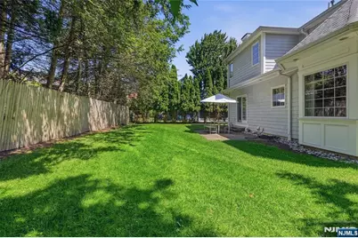 137 6th Street, Cresskill, NJ 07626 - Photo 37