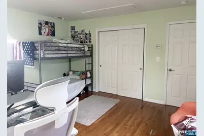 260 Edwards Street B #B, Ridgewood, NJ 07450 - Photo 3