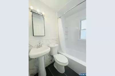 89 Reid Avenue, Bergenfield, NJ 07621 - Photo 15