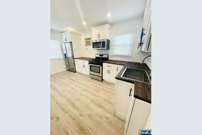 89 Reid Avenue, Bergenfield, NJ 07621 - Photo 9
