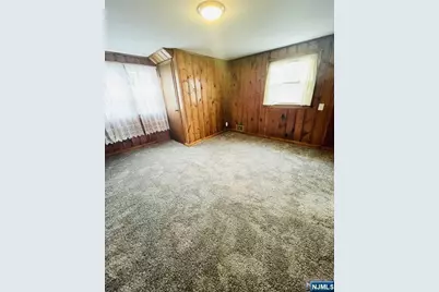 89 Reid Avenue, Bergenfield, NJ 07621 - Photo 19