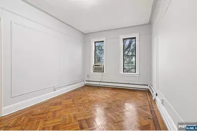262 Clendenny Avenue 6 #6, Jersey City, NJ 07304 - Photo 7