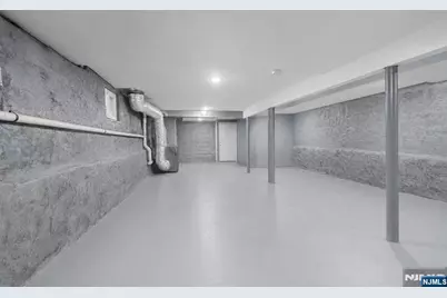 654 12th Street, Newark, NJ 07103 - Photo 23