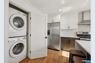 133 Forest Street 1F #1F, Montclair, NJ 07042 - Photo 9