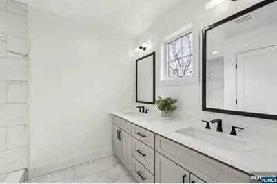 133 Forest Street 1F #1F, Montclair, NJ 07042 - Photo 13
