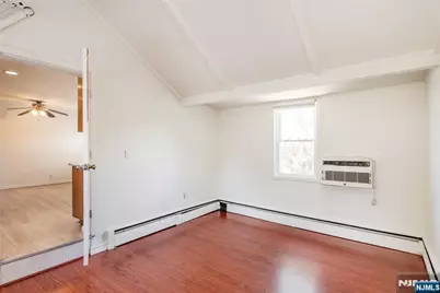 238 Westminster Place, Lodi, NJ 07644 - Photo 15