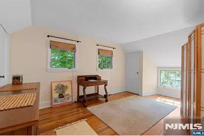 667 Sunset Road, Teaneck Township, NJ 07666 - Photo 13