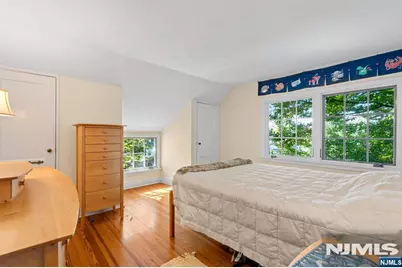 667 Sunset Road, Teaneck Township, NJ 07666 - Photo 15