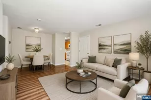 1059 Chedworth Circle 1059, Mahwah, NJ 07430 - Photo 7