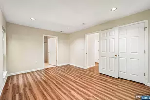 1059 Chedworth Circle 1059, Mahwah, NJ 07430 - Photo 15