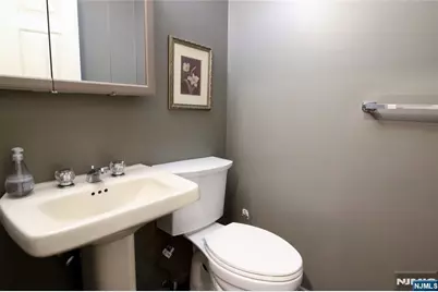 7 Dogwood Court, Woodland Park, NJ 07424 - Photo 15