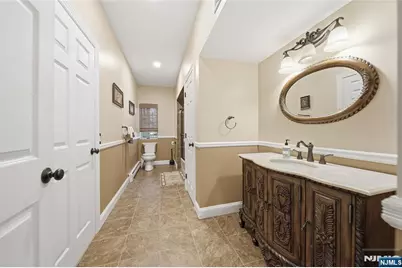 43 Walsh Drive, Mahwah, NJ 07430 - Photo 33