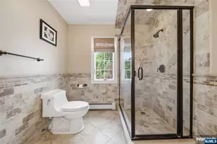 43 Walsh Dr, Mahwah, NJ 07430 - Photo 19