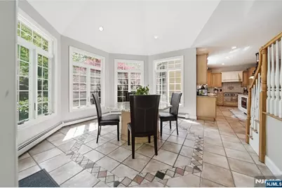43 Walsh Drive, Mahwah, NJ 07430 - Photo 11