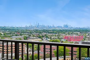 150 Overlook Ph3, Hackensack, NJ 07601 - Photo 31