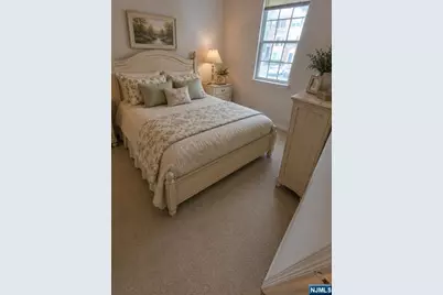 643 Plum Terrace, Mahwah, NJ 07430 - Photo 5