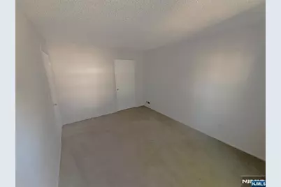 643 Plum Terrace, Mahwah, NJ 07430 - Photo 7