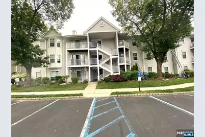 643 Plum Terrace, Mahwah, NJ 07430 - Photo 1