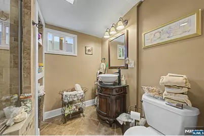 328 Hobart Avenue, Haledon, NJ 07508 - Photo 35