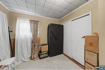 40 Dacotah Avenue, Oakland, NJ 07436 - Photo 9