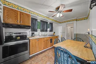 40 Dacotah Ave, Oakland, NJ 07436 - Photo 11
