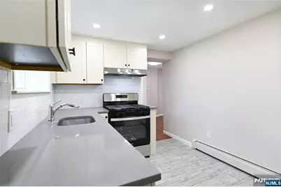 285 Orchard Terrace A-2 #A-2, Bogota, NJ 07603 - Photo 5