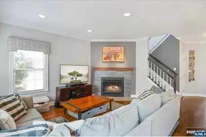 11 Queens Lane, Wayne, NJ 07470 - Photo 7