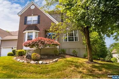 11 Queens Lane, Wayne, NJ 07470 - Photo 1