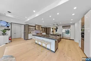 142 Hoover Dr, Cresskill, NJ 07626 - Photo 15
